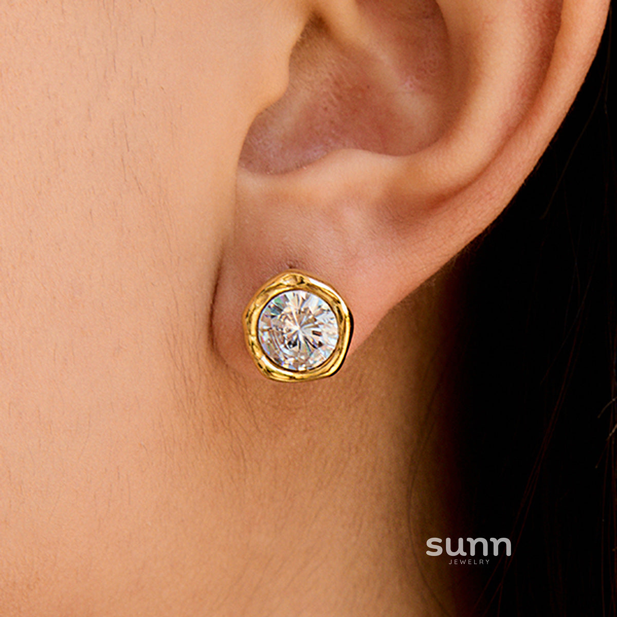 Annaliese Sleek Hoop Earrings [URWGGJT4]