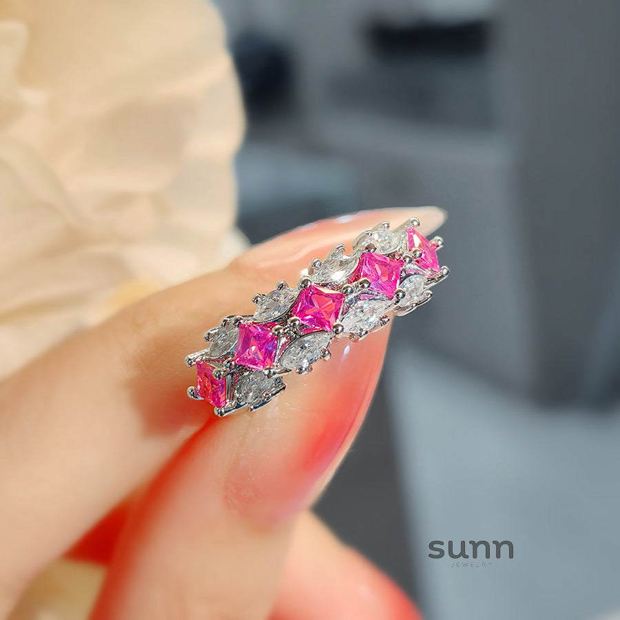Annalisa Ruby Marquise Ring [RX38EWAT]