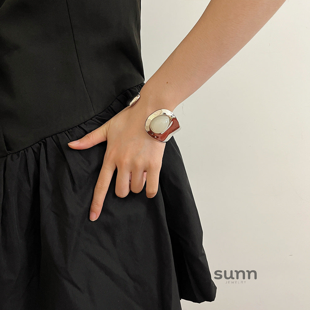 Annaly Inlaid Cuff Bracelet [7B7I7VTK]