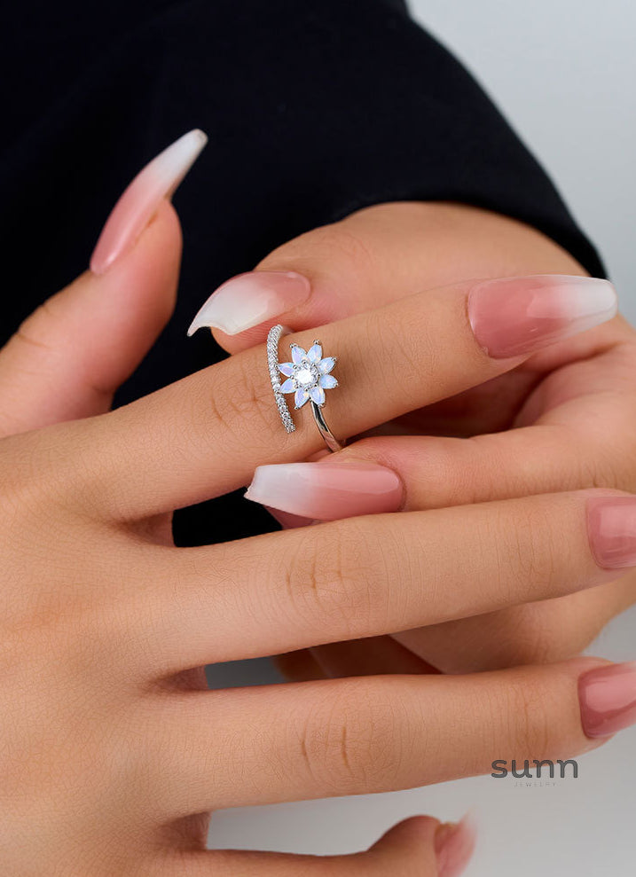 Annalynn Radiant Flower Open Ring [MMQAWRC3]