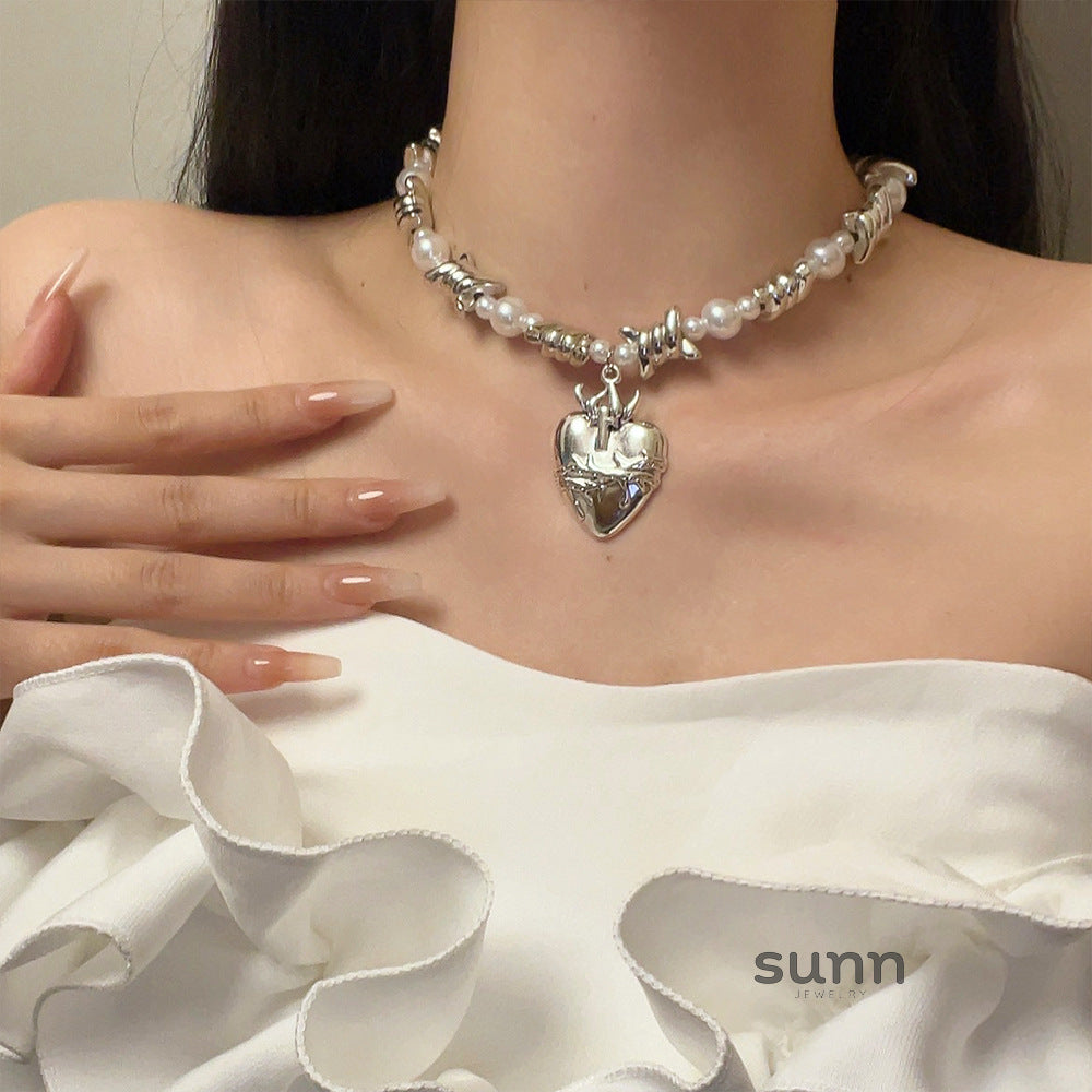 Annastasia Thorn Heart Pearl Choker [QN003CY8]