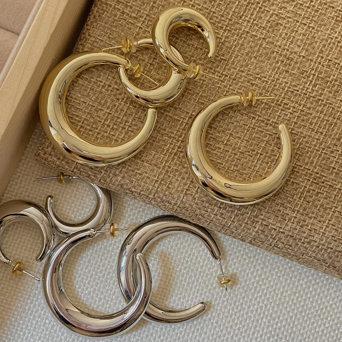 Anne Smooth Hoop Earrings