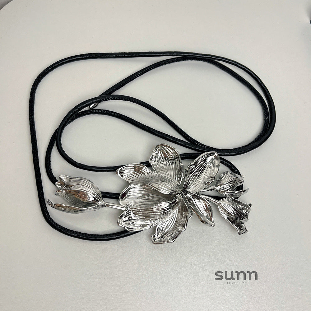 Anneli Tulip Charm Waist Chain [KOM8RLPR]