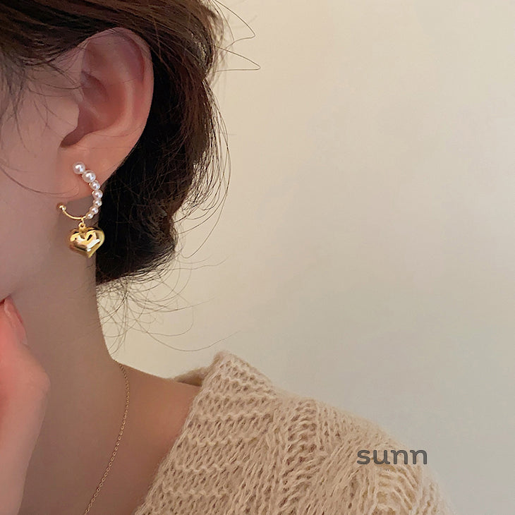 Annelyse Heart Pearl Earrings [NYYFBDVO]