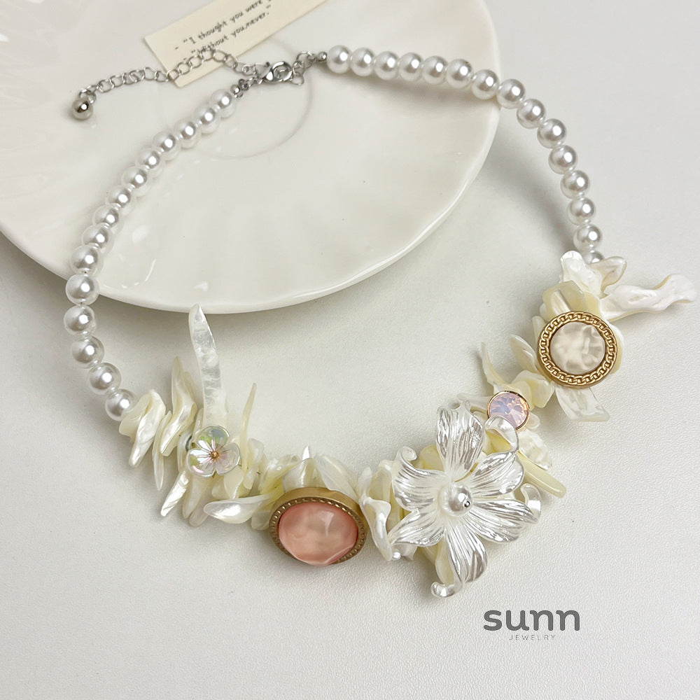Annie Mother-of-Pearl Bloom Necklace [62W813AV]