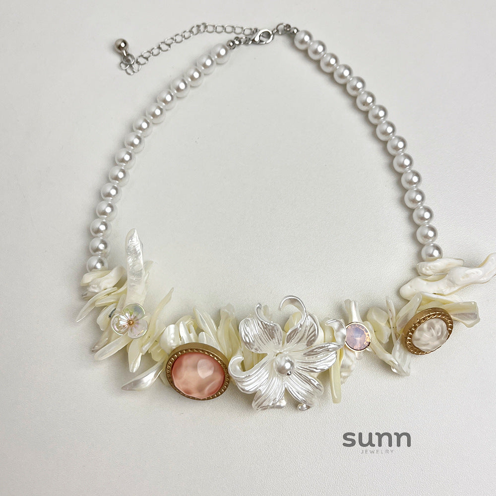 Annie Mother-of-Pearl Bloom Necklace [H6FNN87E]