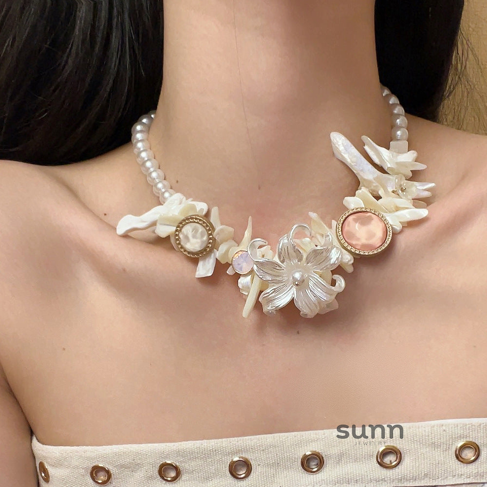 Annie Mother-of-Pearl Bloom Necklace [1E9E6LES]