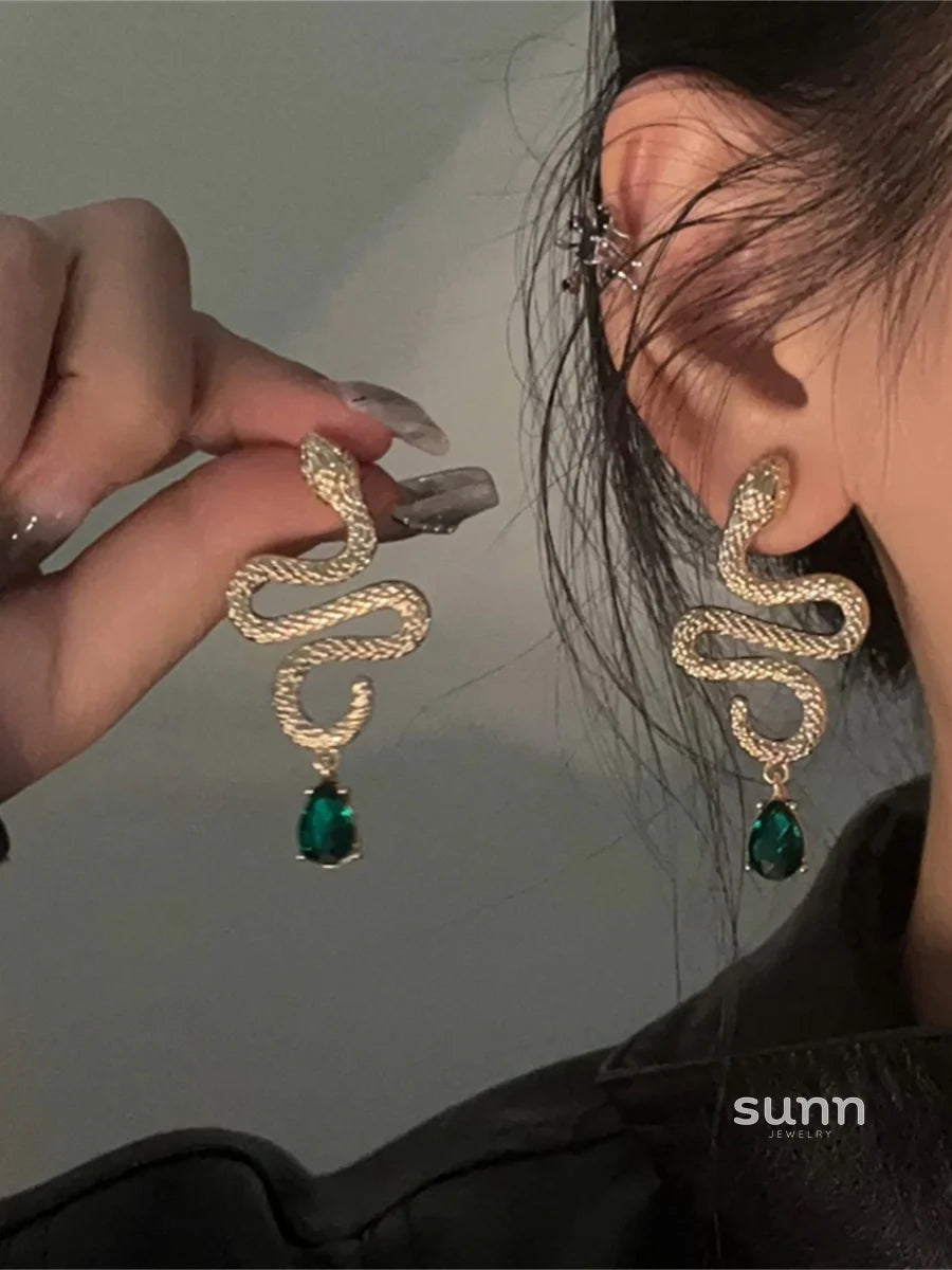 Annika Emerald Snake Earrings