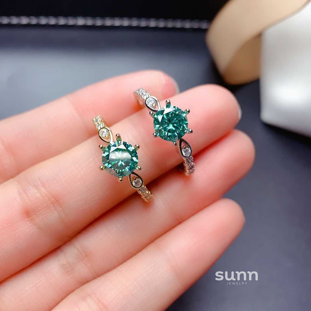Annmarie Dazzling Solitaire Ring [WFAXPJN8]