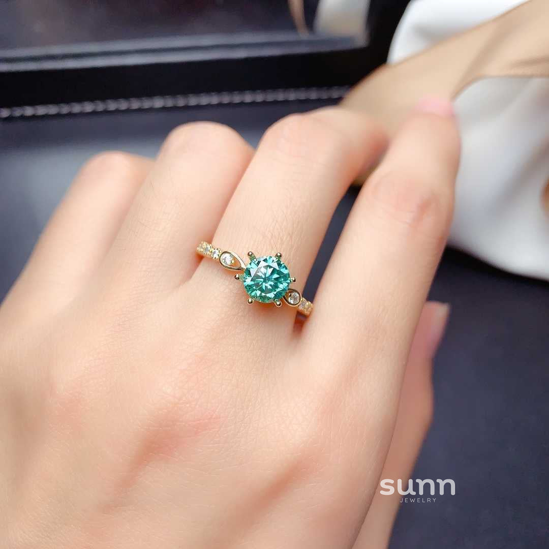 Annmarie Dazzling Solitaire Ring [J15Q7DCY]