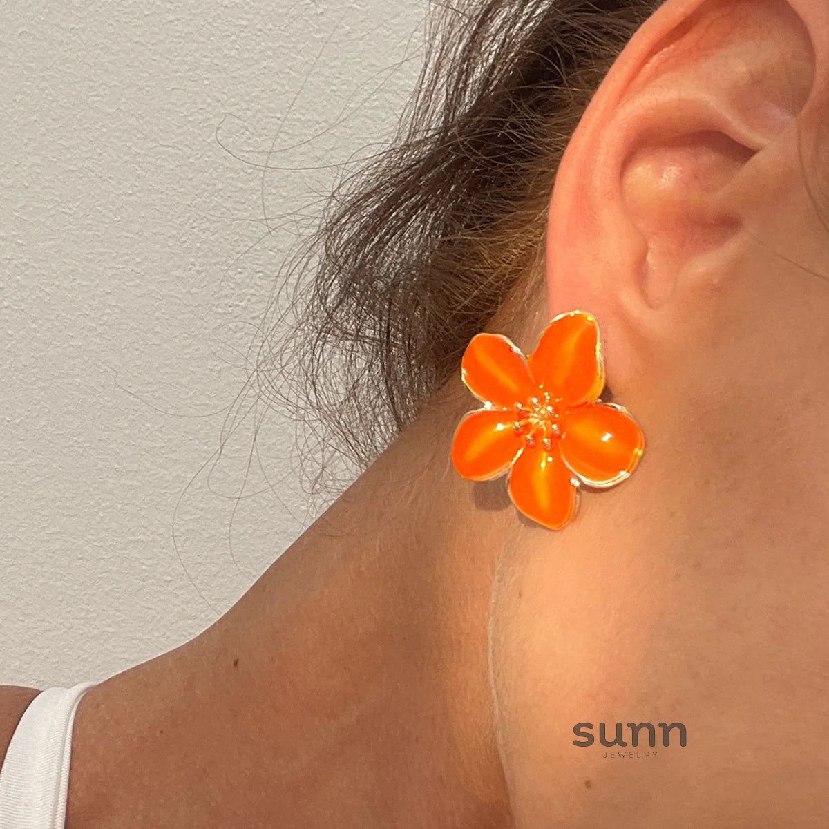 Anny Petal Bloom Stud Earrings