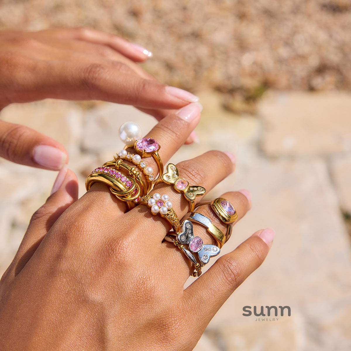 Anshika Pink Zircon Statement Ring [VUY4RIBT]