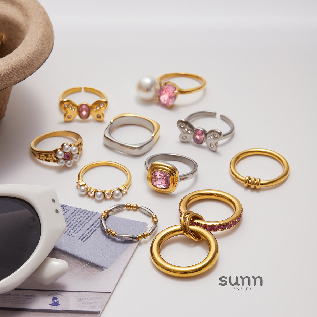 Anshika Pink Zircon Statement Ring [7W61YLX6]