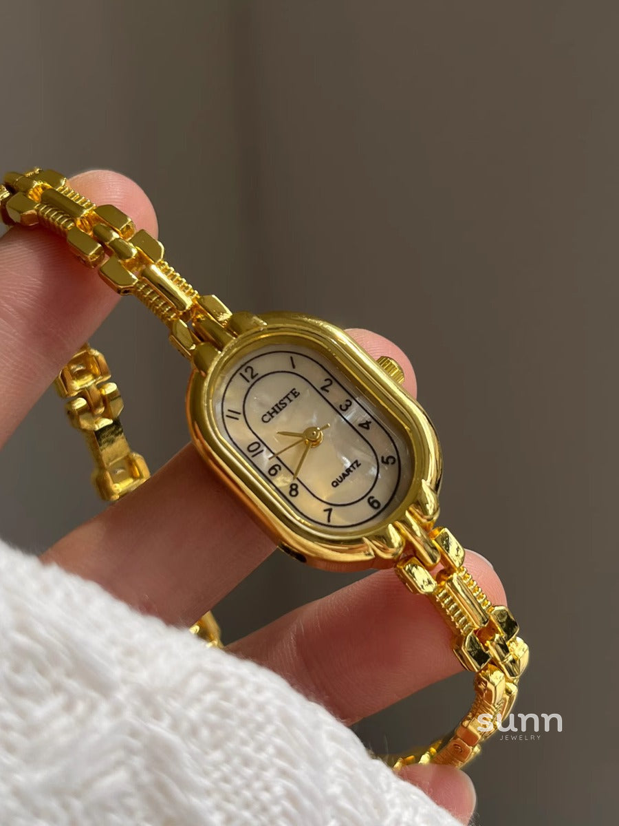Anslee Mother-of-Pearl Bracelet Watch [FUL9K1D7]