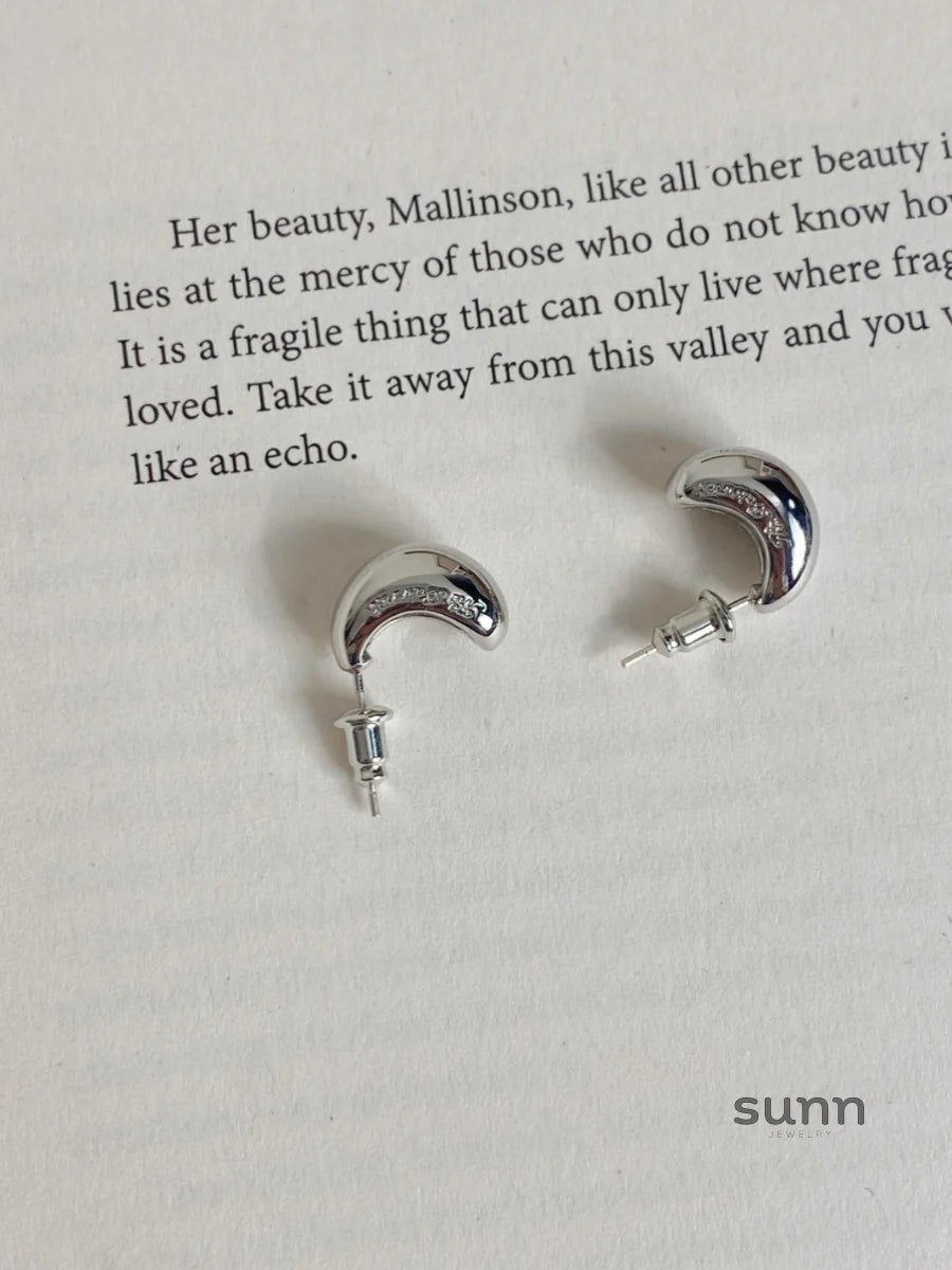 Antoinette Luxe Initial Studs