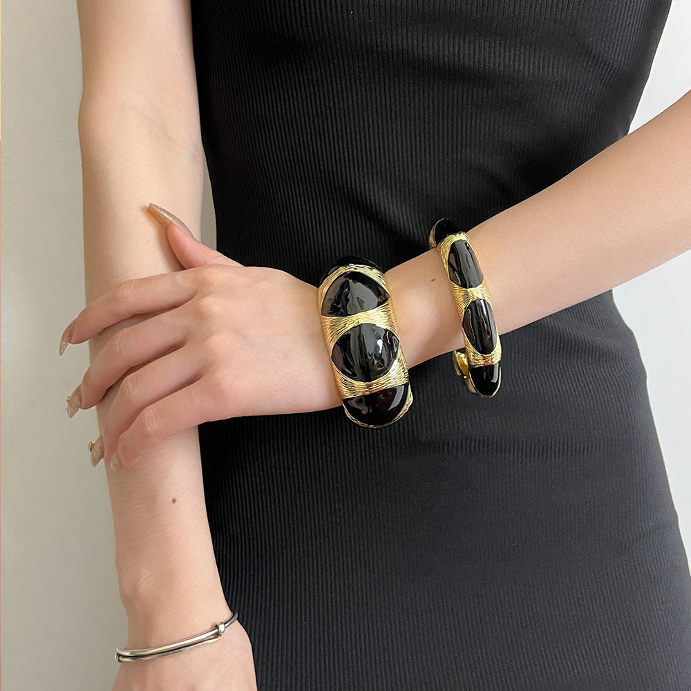 Antonella Enamel Cuff Bracelet [NYKVSX46]