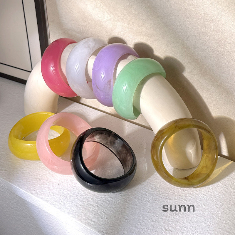 Anuhea Gradient Resin Bangle [10E0DKZ6]