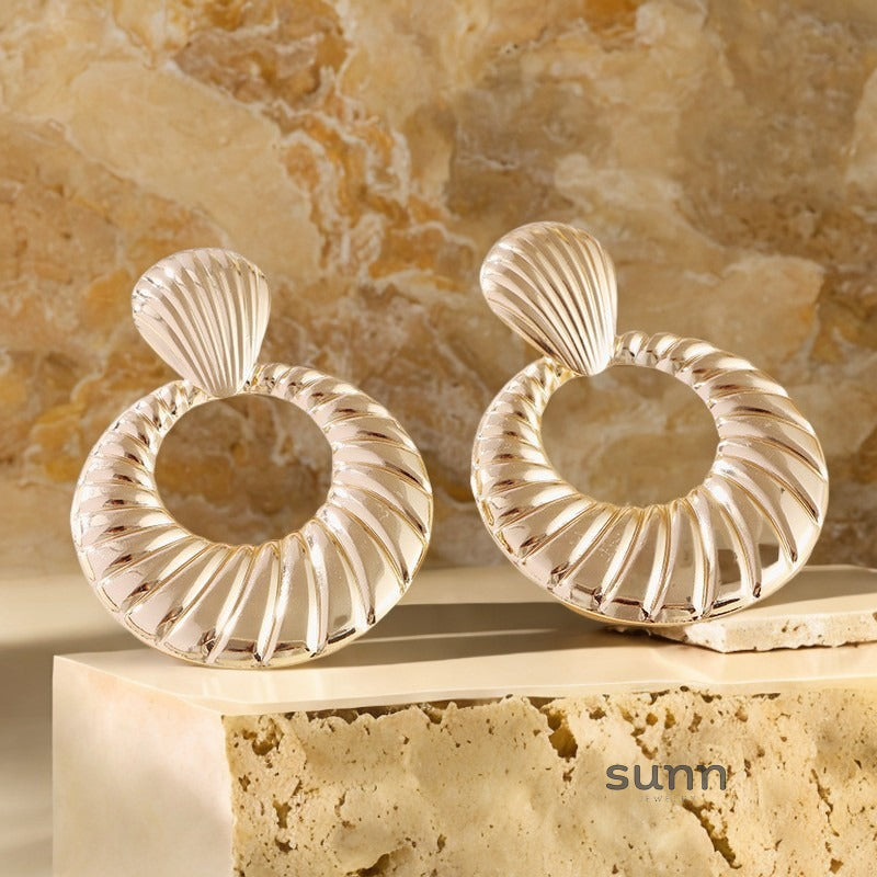 Anyah Corrugated Drop Earrings [ACMCRS1S]