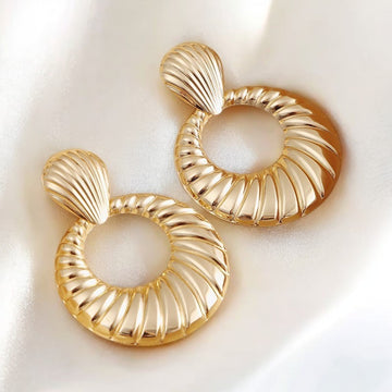 Anyah Corrugated Drop Earrings [QLG70L8Q]
