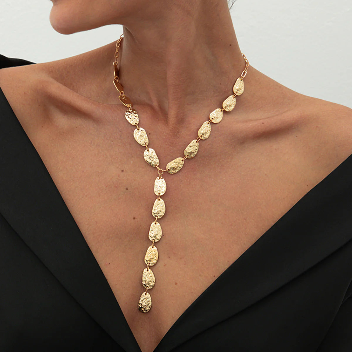 Anyiah Hammered Disc Necklace