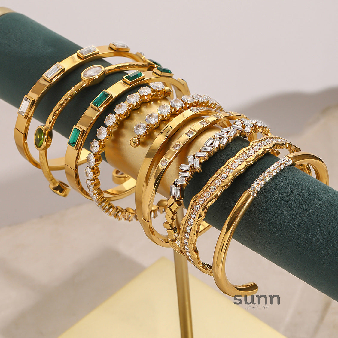 Aoife Zircon Statement Bracelet [9OY436EW]