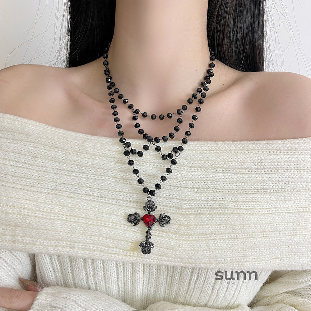 Aracely Gothic Cross Pendant Necklace [N7ADEWS1]