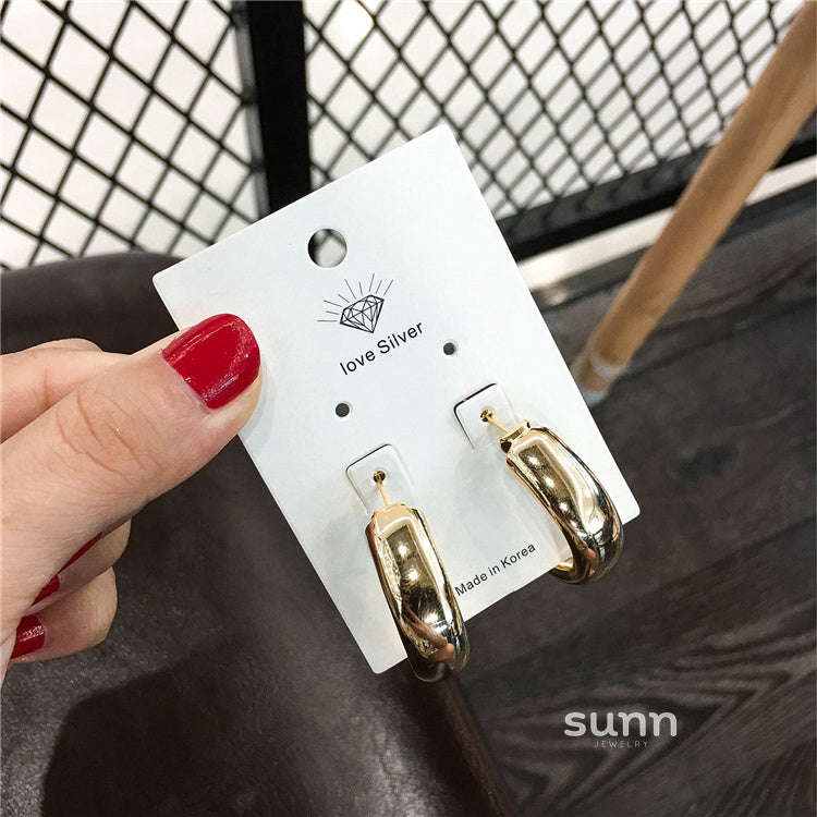 Araina Statement Hoop Earrings [W7RBBR1N]