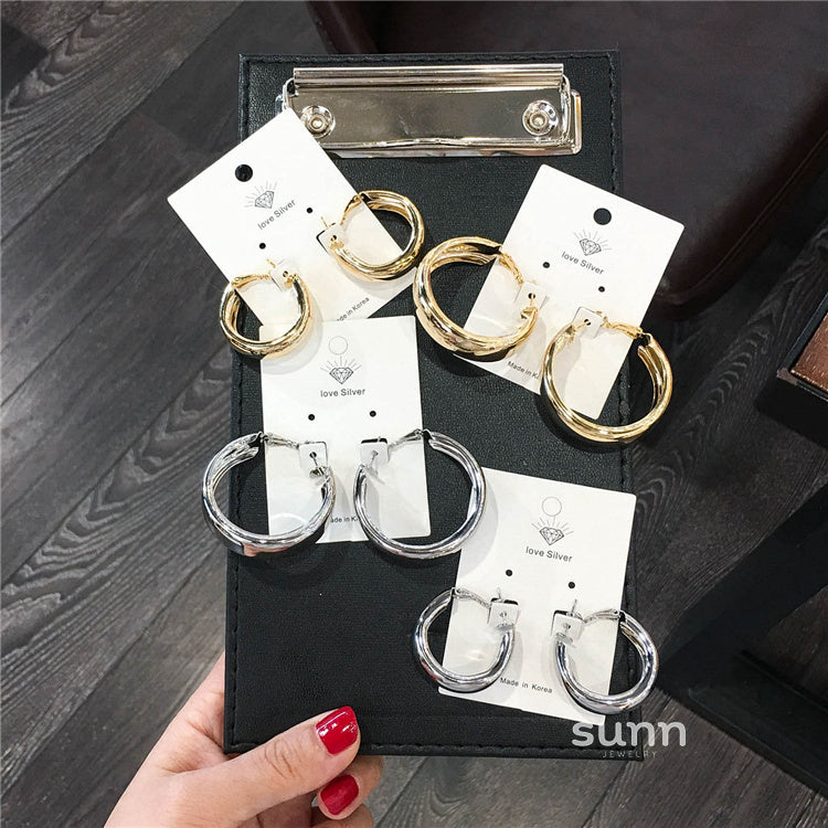 Araina Statement Hoop Earrings [KNT4JYQ5]