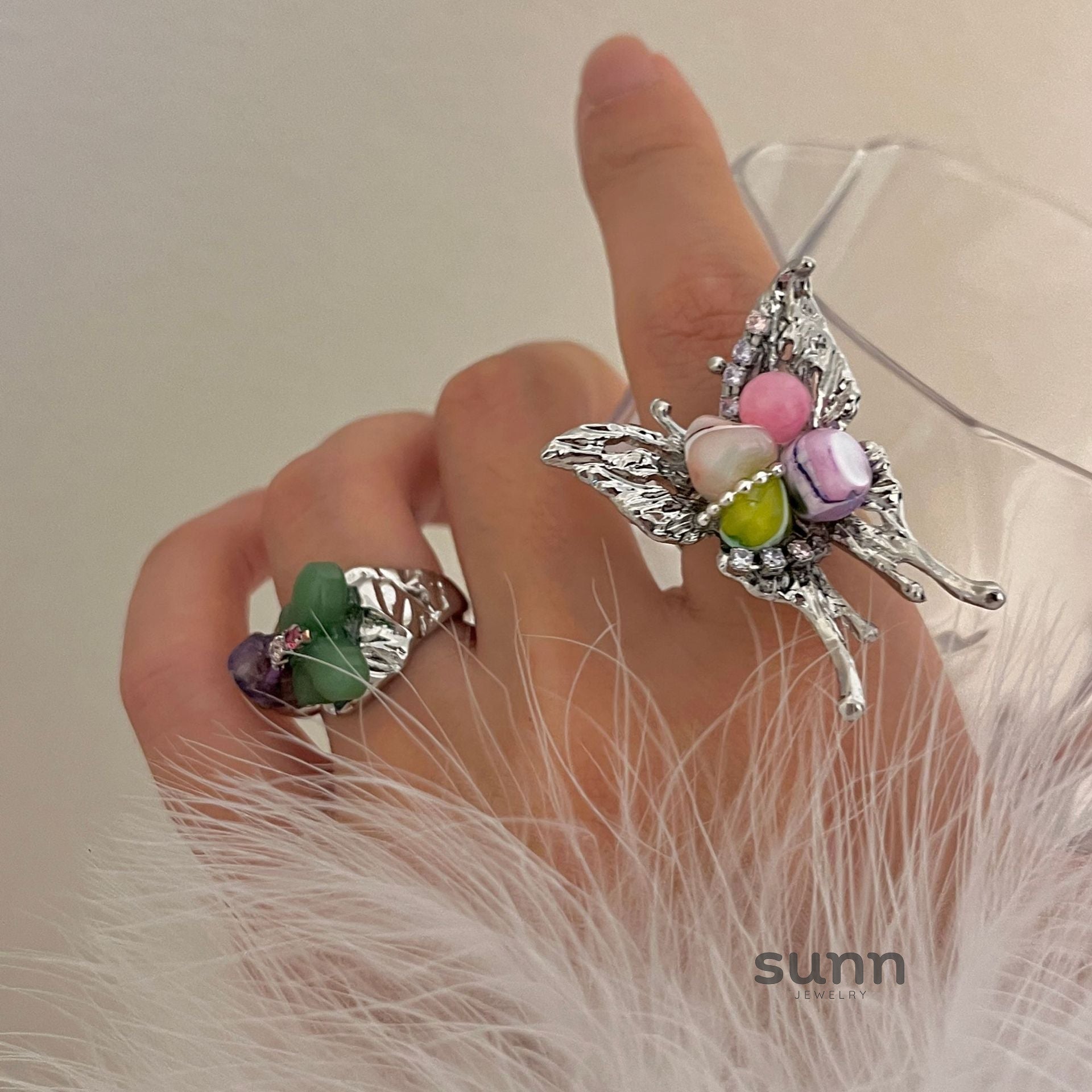 Aralyn Colorful Beaded Butterfly Ring [KO6MP3PR]