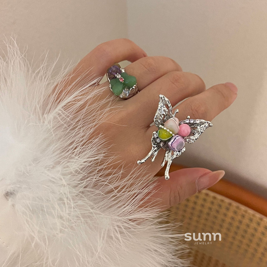 Aralyn Colorful Beaded Butterfly Ring [W60EDZPW]