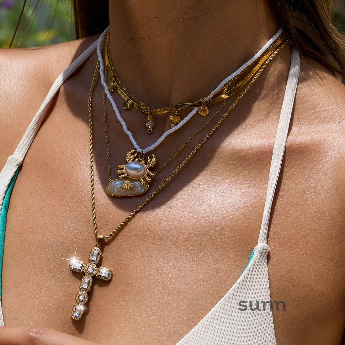 Arcadia Gold Layered Necklace [7AMR7P29]