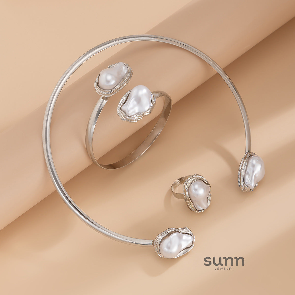Archer Baroque Pearl Choker [C3OPWFO8]