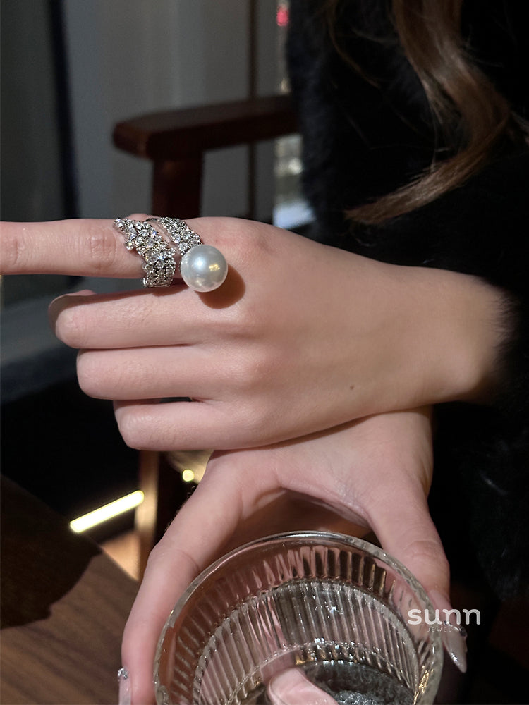 Archer Retro Paved Ring [47IH4UOK]