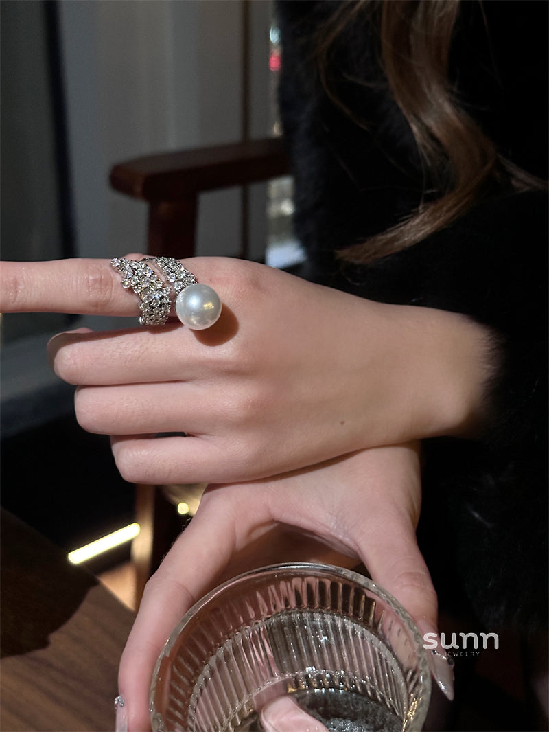 Archer Retro Paved Ring [W7VWI0KB]