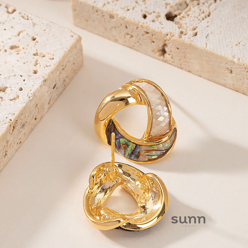 Ardyn Lustrous Abalone Studs [WGTLGQOB]