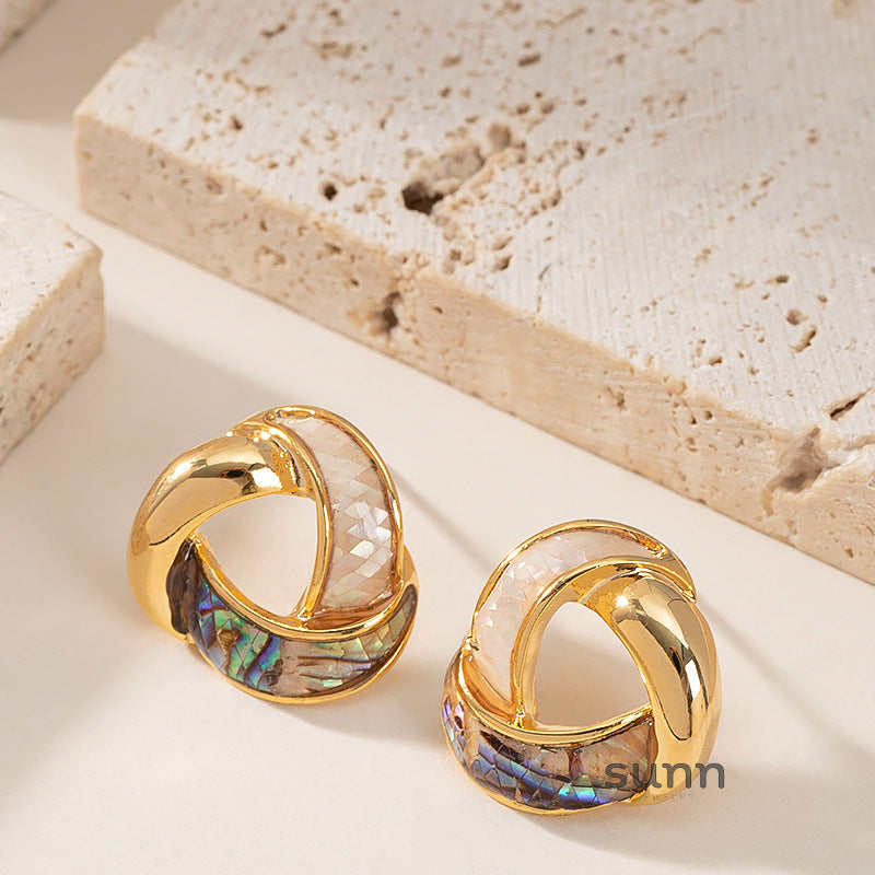 Ardyn Lustrous Abalone Studs [VI8IJ45N]