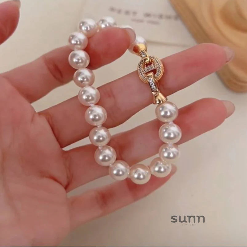 Aria Star Pearl Bracelet