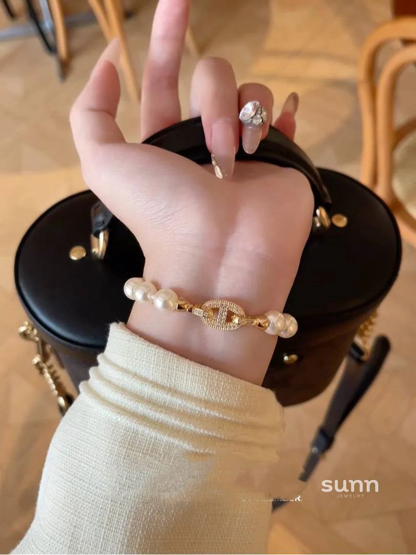 Aria Star Pearl Bracelet