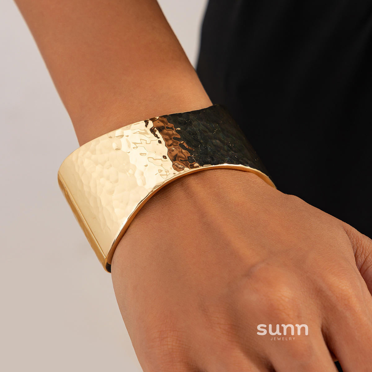 Ariadna Industrial Chain Bracelet [L4QFNPXH]