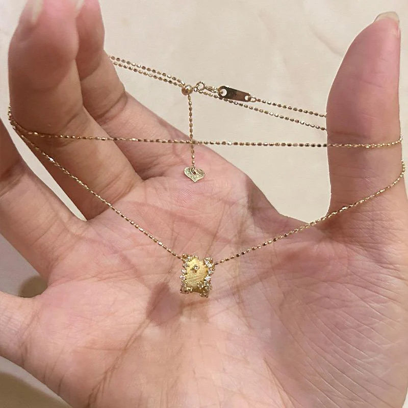 Ariadne Starry Clavicle Necklace