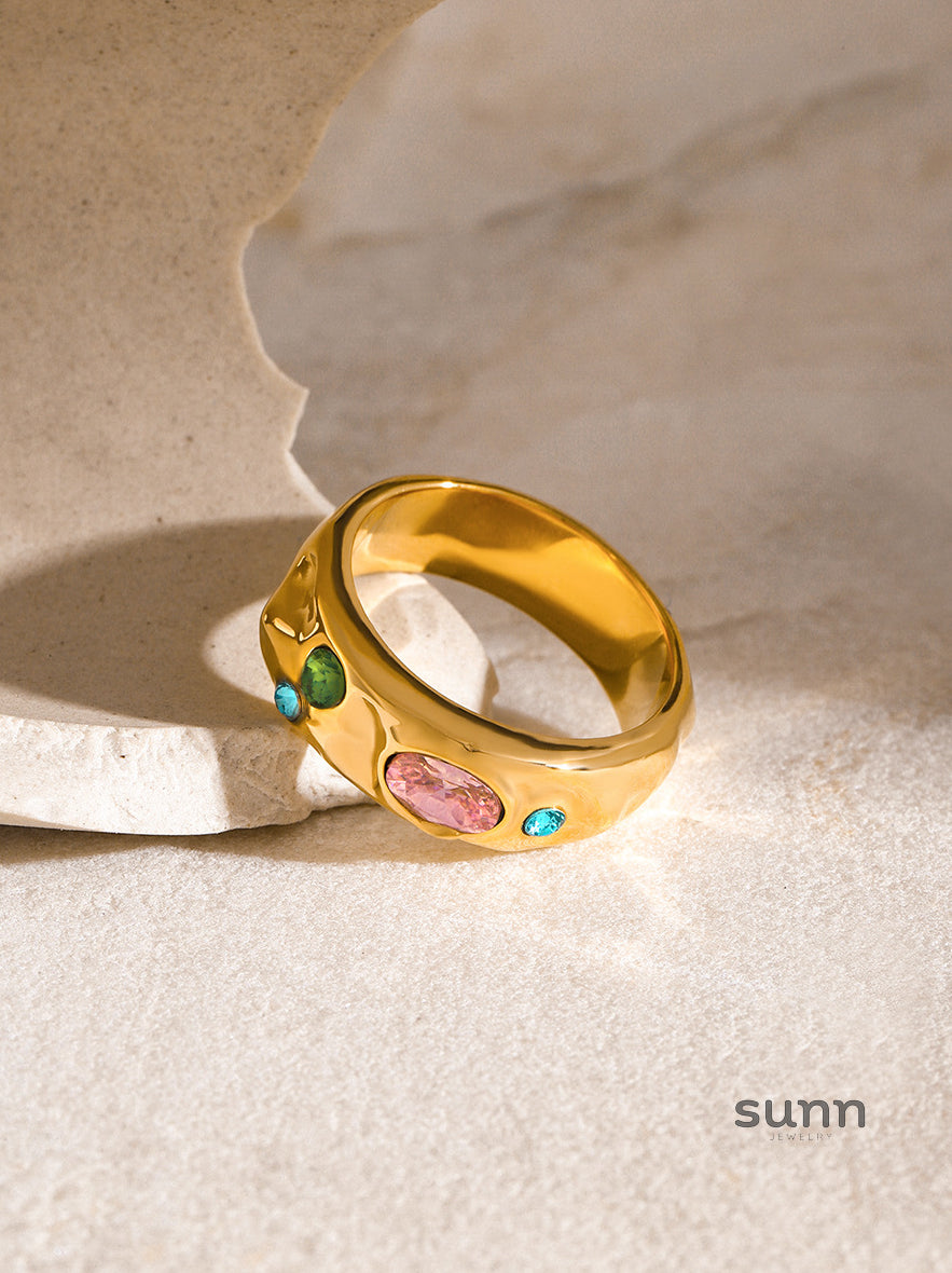 Ariam Hammered Zircon Ring [TCLBALVV]