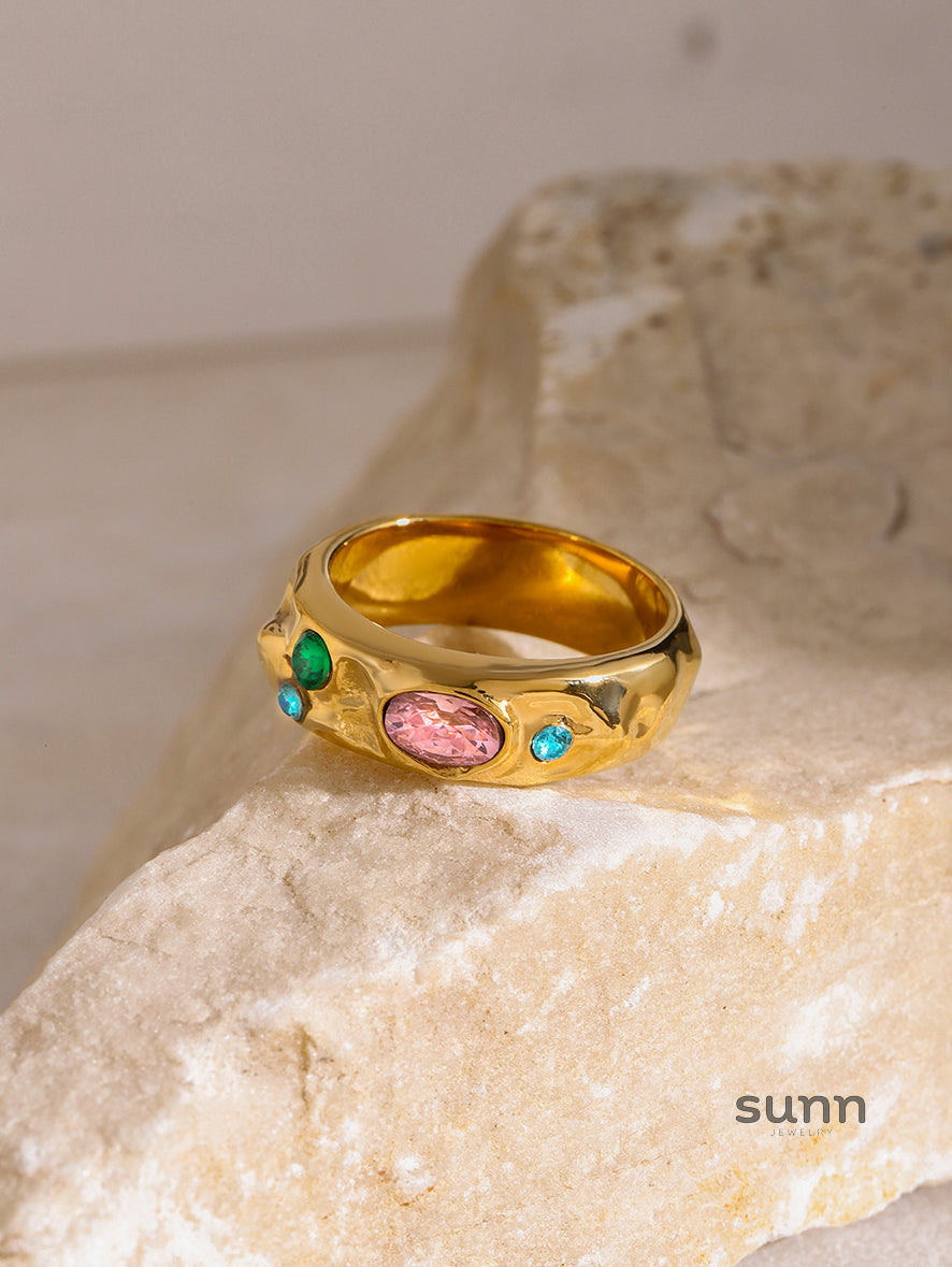 Ariam Hammered Zircon Ring [N9PFUZ50]