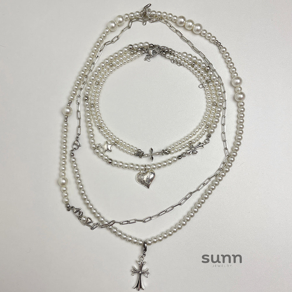Arian Layered Pearl Cross Necklace [QFVG4RBJ]