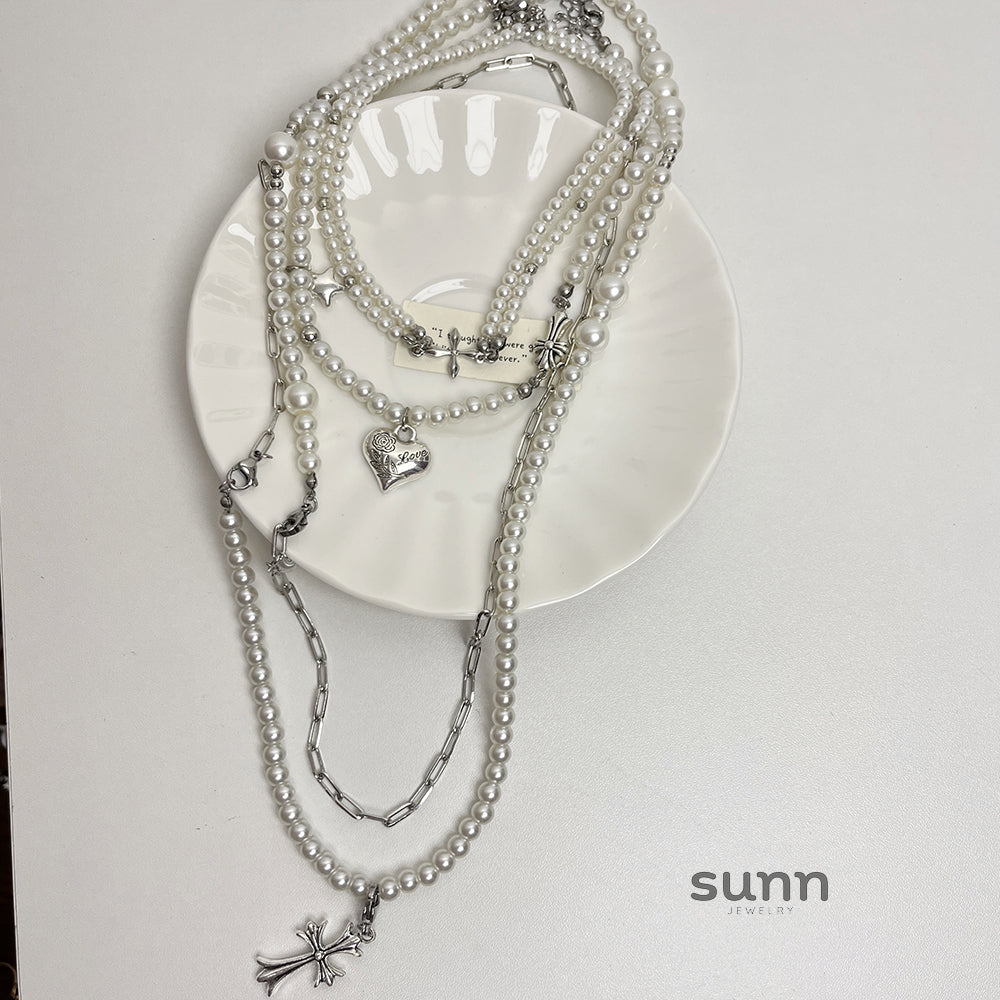 Arian Layered Pearl Cross Necklace [SJPQVMTW]