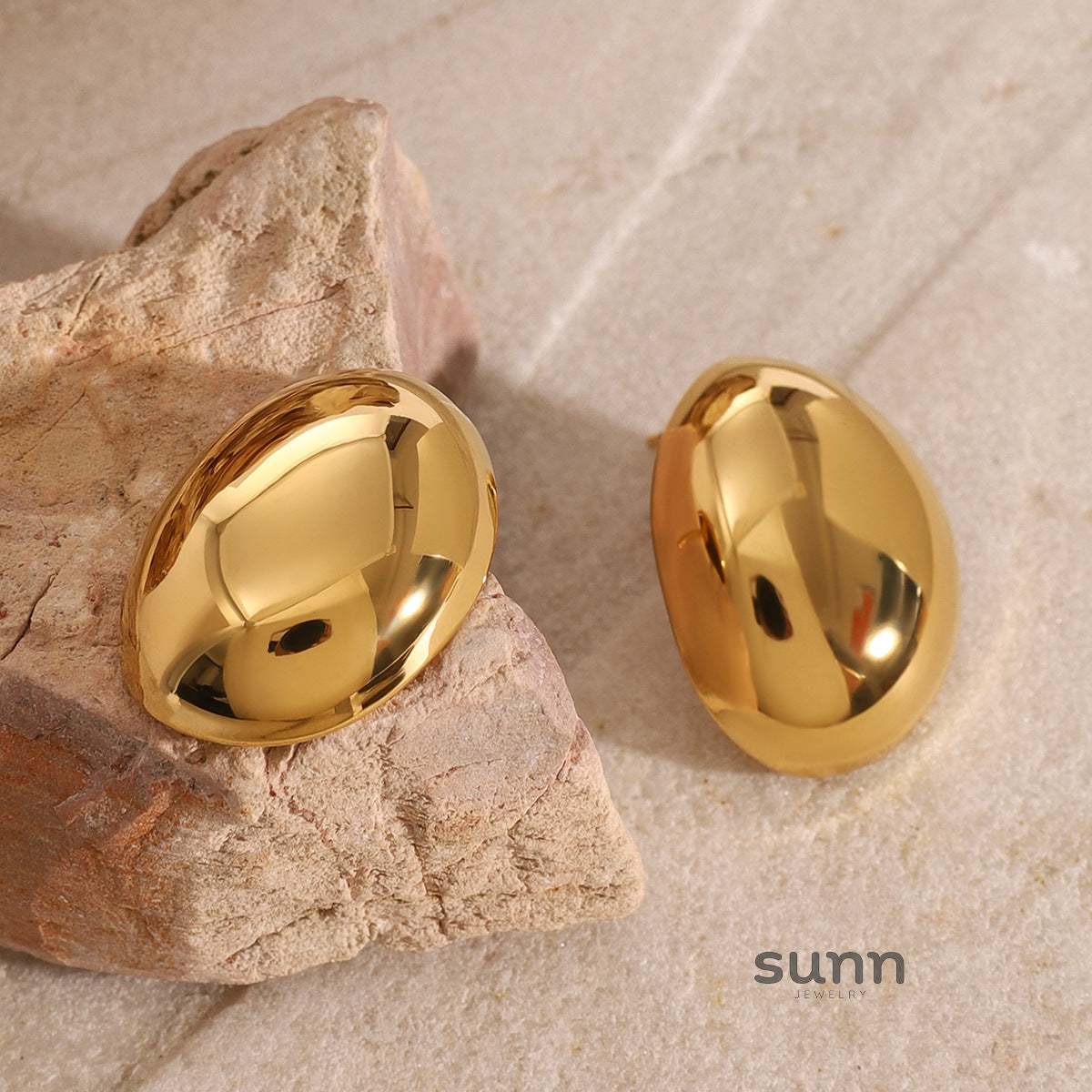 Ariana Gold Hoop Earrings [OMM5KNQ6]