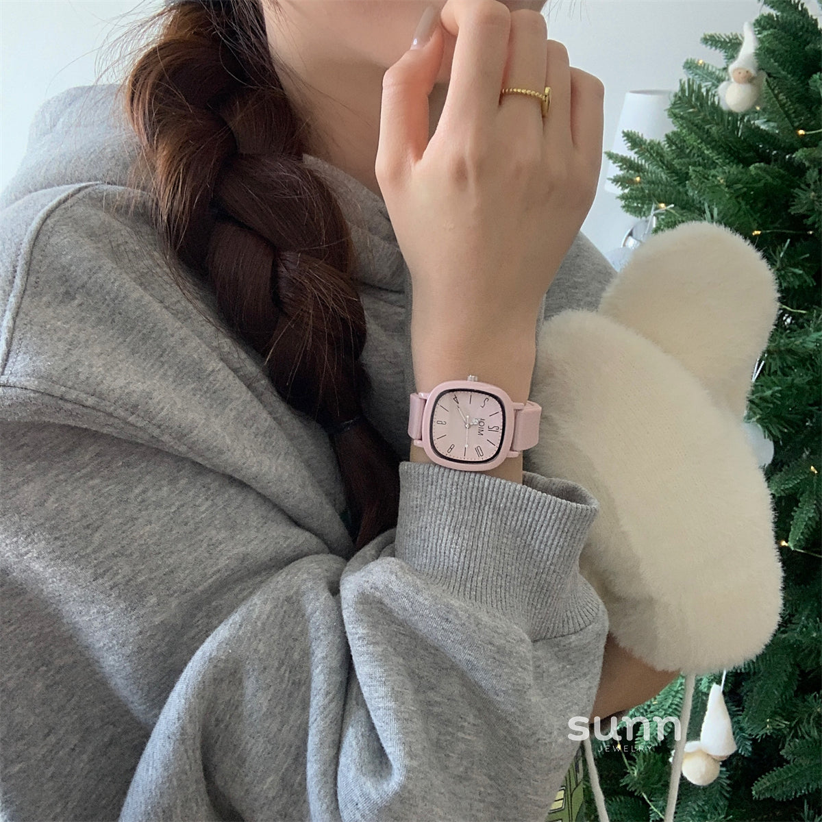 Ariana Modern Square Wrist Watch [KF7XIKDC]