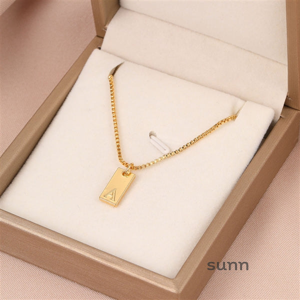 Arianna Initial Box Chain Necklace [II2S8AUU]