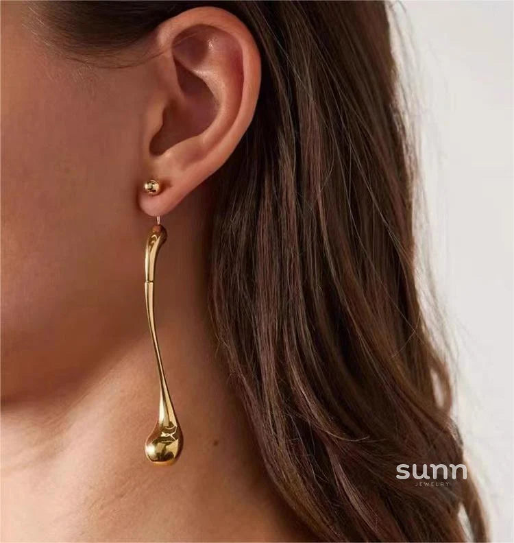 Arianni Sculpted Drop Earrings