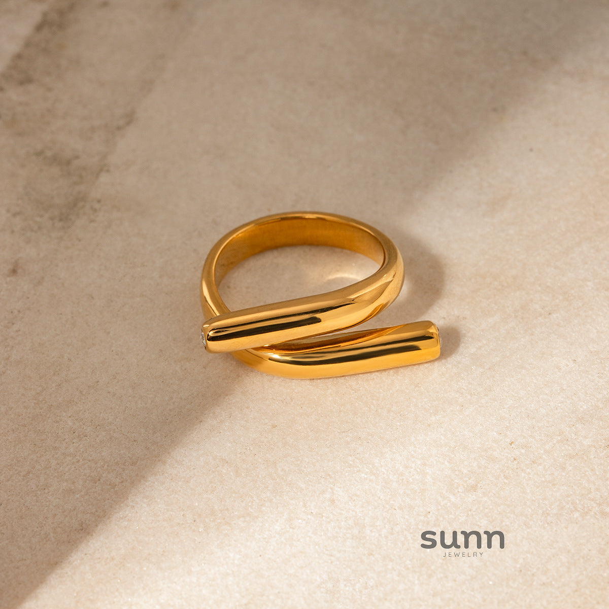 Ariyah Diamond Open Ring [7FEN9GMD]