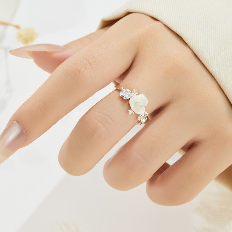 Ariyana Mother-of-Pearl Ring [PUC807T9]